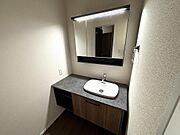 使い勝手の良いホテルライクな洗面化粧台！
