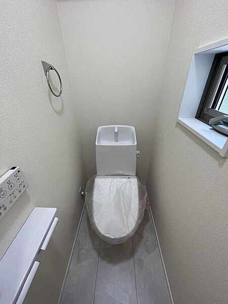 トイレを拡大表示