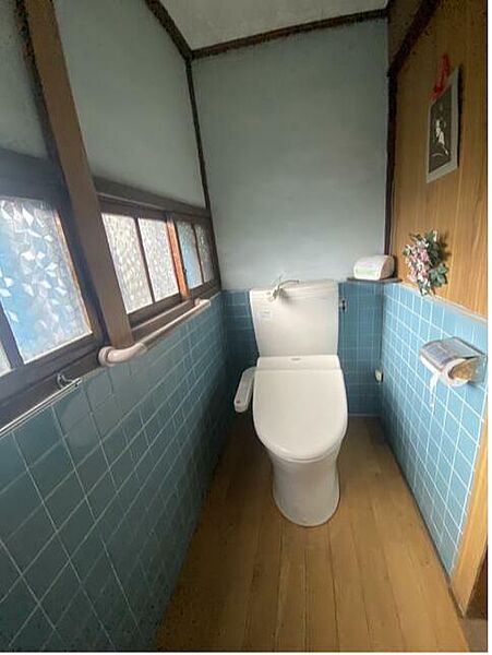トイレを拡大表示