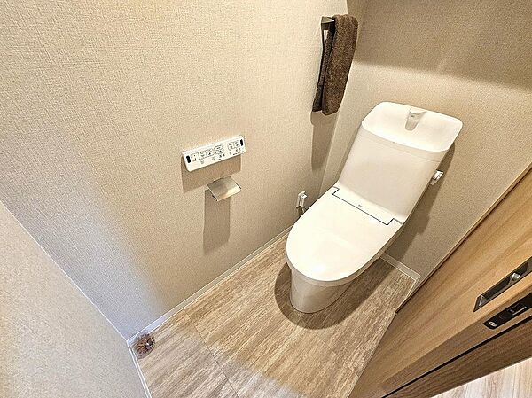 トイレを拡大表示