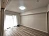 洋室：同施工会社の写真です。