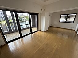 ポルトドールしかま 201 2階2SLDKのリビング/ダイニング