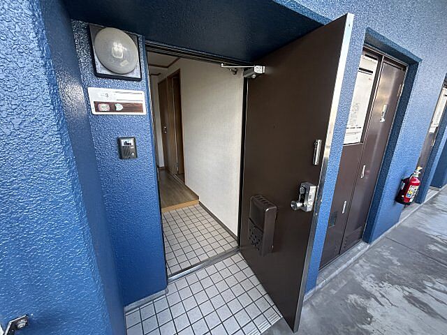 玄関