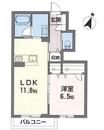 クリスタル 1階