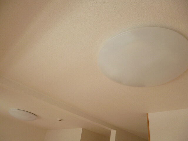 各部屋照明器具付です