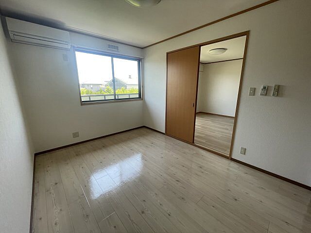 洋室
