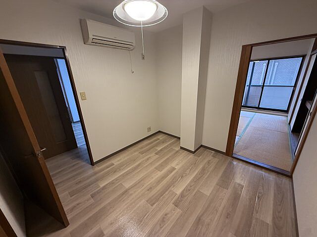 寝室