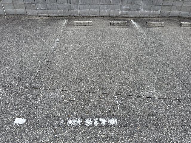 9 / 12