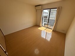 イーストヴィレッヂ 1Kの写真