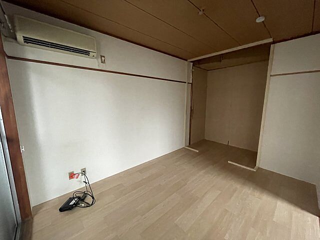 寝室