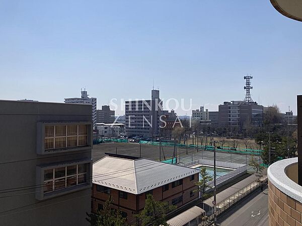 バルコニーを拡大表示