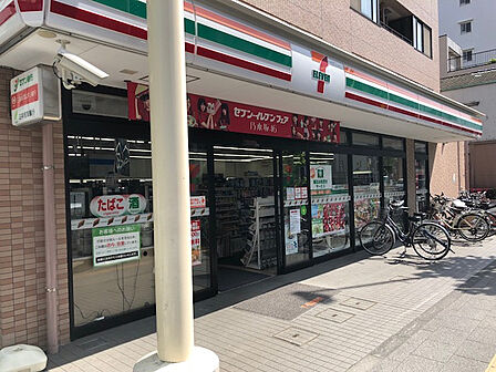セブンイレブン 向島店(166m)