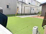 （居住中につき画像を一部加工してあります）南庭ございます。広々としているので、プールやBBQなども楽しめそうです♪