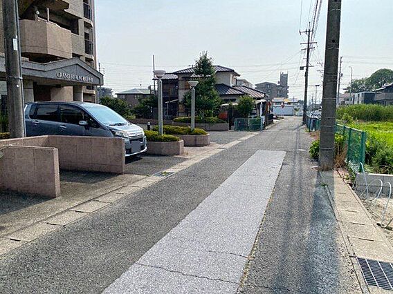 交通量が少ない...