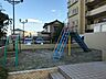その他：敷地内にある公園です。敷地内にあるので、安心ですね♪