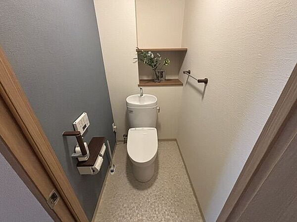 トイレを拡大表示