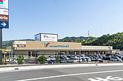mandai（万代） 高槻インター店（1026m）