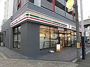 セブンイレブン JR長居駅前店（223m）