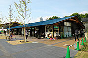 ファミリーマート 天王寺公園茶臼山店（331m）