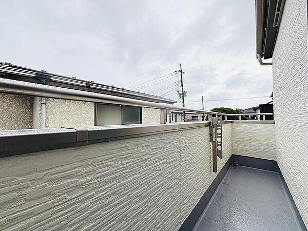 バルコニーを拡大表示