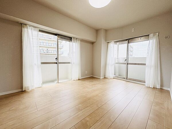 寝室を拡大表示