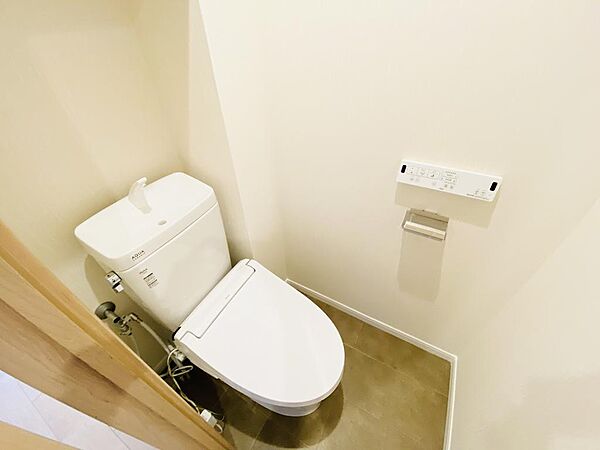 トイレを拡大表示