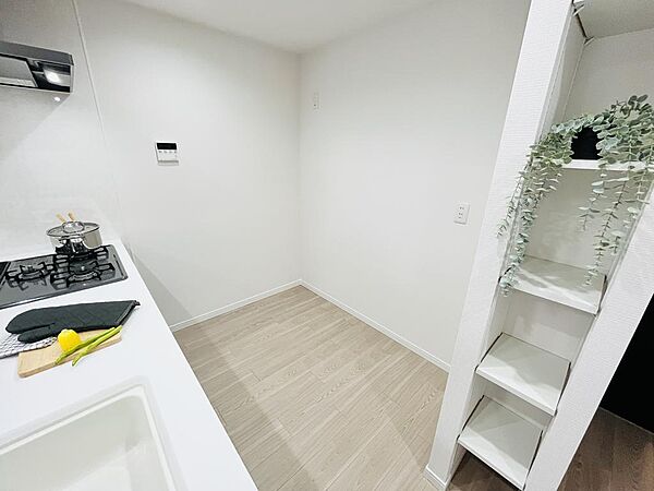 キッチンを拡大表示
