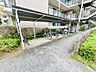 駐車場：駐輪場