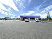 ローソン鹿島町横手店 徒歩6分。 420m