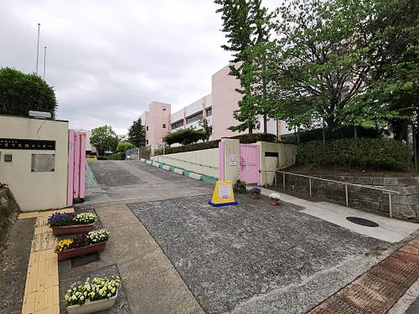 画像25:【小学校】大阪狭山市立南第一小学校まで315ｍ