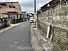 外観：前面道路含む現地写真