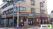 コンビニ「セブンイレブン西大井店まで382m」