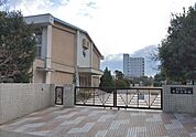 名古屋市立千石小学校■年間を通してさまざまな行事が予定されています。授業参観もあり、子ども達の充実した学校生活を見学することもできます。 500m