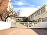 周辺：名古屋市立千代田橋小学校■学校の北側には矢田川が流れており、堤防沿いに自然が残っています。 1200m