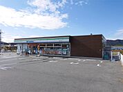ファミリーマート 湖南下田口店（970m）
