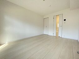 Ｅｇｒｅｔ 5階1Kのリビング/ダイニング