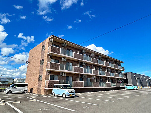 サングレイス ｜鹿児島県霧島市隼人町住吉(賃貸マンション1LDK・1階・46.44㎡)の写真 その1