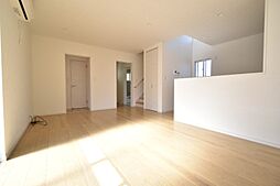 ストーンヴィレッジ住吉　B 2階3LDKのリビング/ダイニング