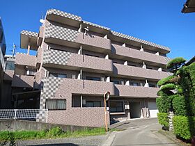 ヴィクトワール壱番館  ｜ 鹿児島県鹿児島市中山2丁目28番地28（賃貸マンション1K・1階・24.00㎡） その1