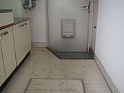 玄関まわり