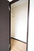 洋室4.5帖クローゼット