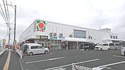 タイヨー中山店 749m