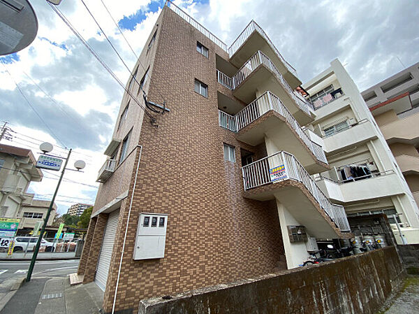 小濱ビル ｜鹿児島県鹿児島市真砂本町(賃貸マンション2K・3階・35.00㎡)の写真 その1