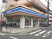ローソン鹿児島唐湊四丁目店 234m
