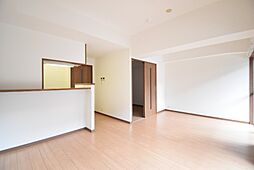 アテンザ鴨池 1階1LDKのリビング/ダイニング