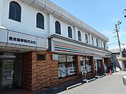 コンビニ「セブンイレブン　笹部店まで750m」