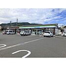 コンビニ「ファミリーマート長野若槻大通り店まで224ｍ」