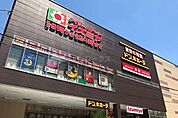 デイリーカナートイズミヤ法円坂店 465m