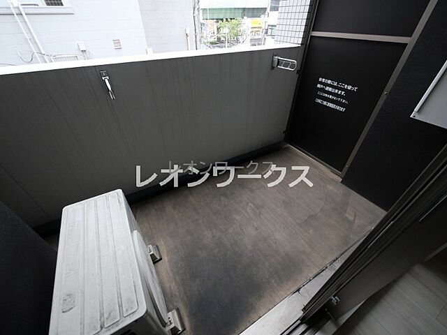 バルコニー