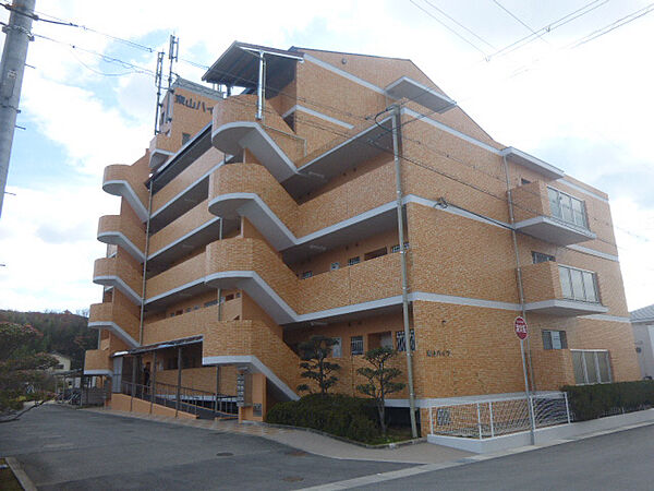 東山ハイツ ｜兵庫県姫路市東山(賃貸マンション3LDK・1階・57.00㎡)の写真 その1